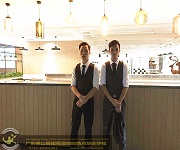 白色泳池派對(duì)學(xué)員戶(hù)外實(shí)踐活動(dòng)