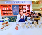 咖啡培訓(xùn)_深圳謳歌汽車巡展咖啡拉花暖場(chǎng)