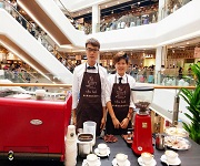 咖啡師培訓_【咖啡香伴書香，精美拉花更見“心”】學員實踐